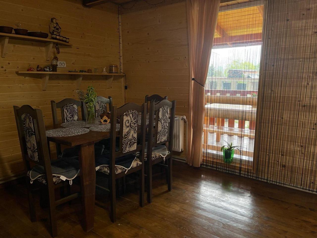 Карпатський Котедж Karpatian Cottage Vorokhta Chambre photo